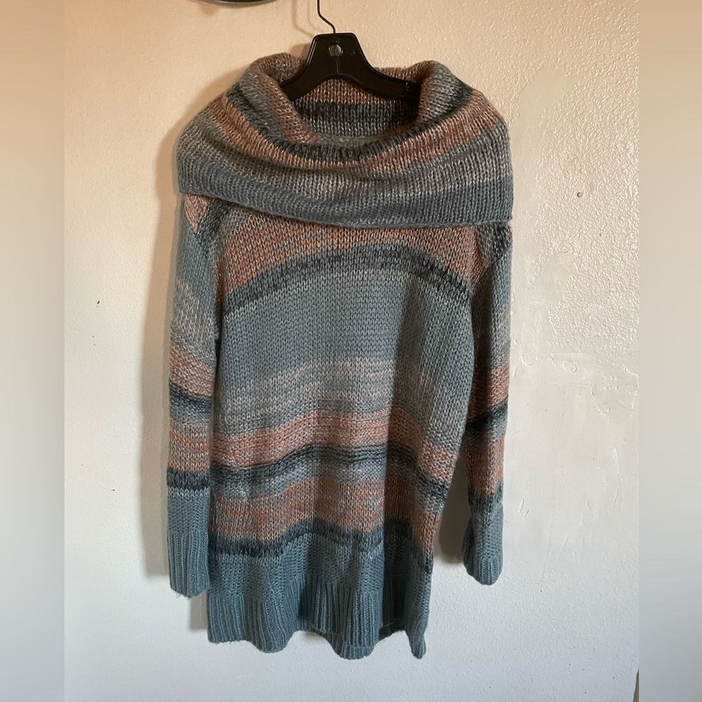 Women’s cowl neck sweater from Maurice’s XL